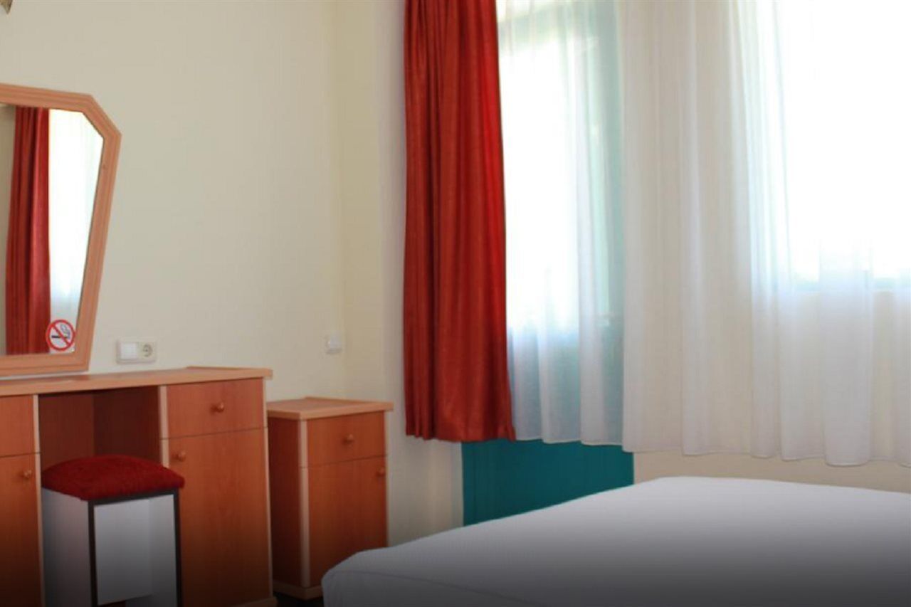 Gazipasa Star Otel Side Bagian luar foto